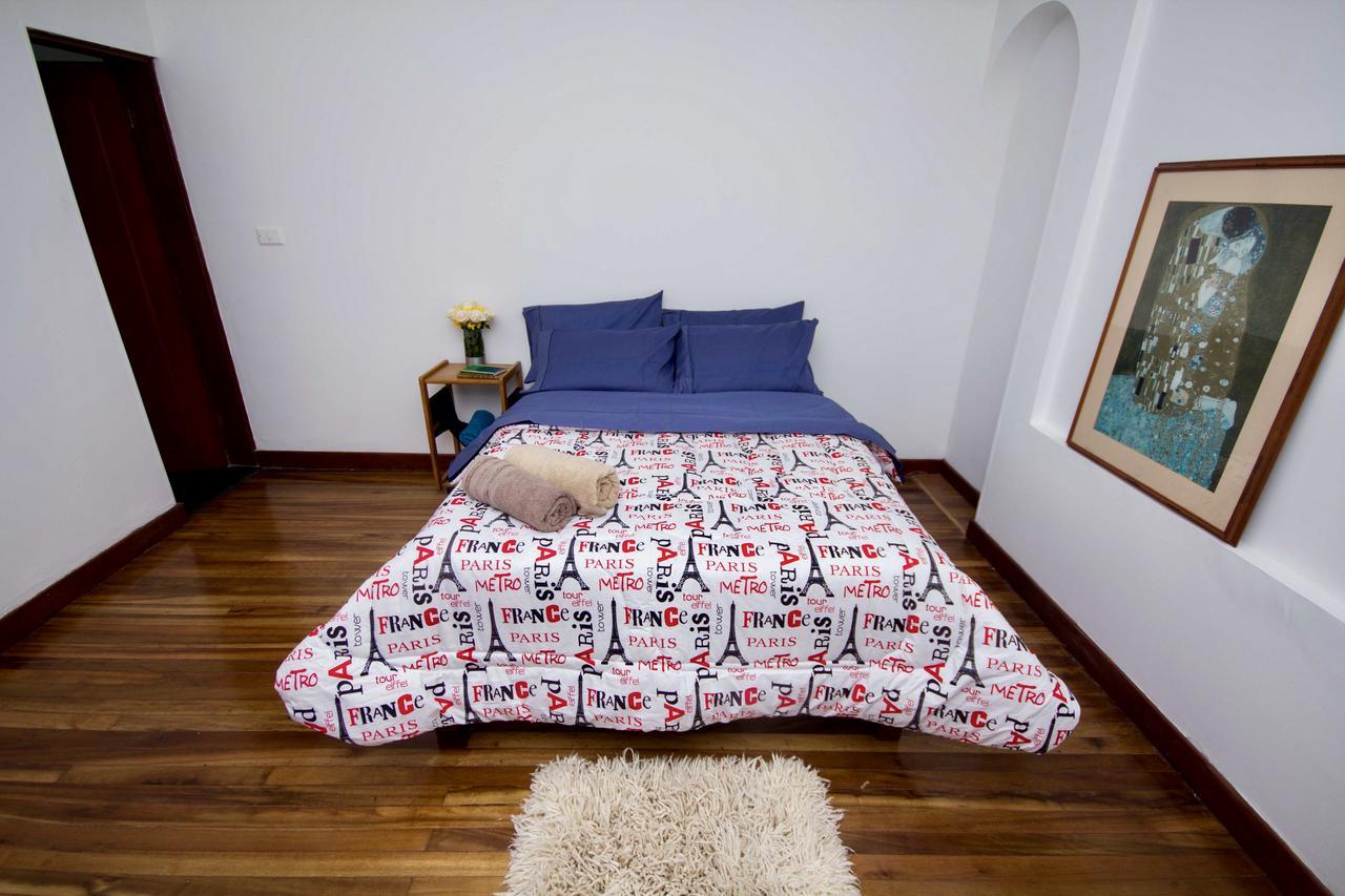 House For Groups - The Hostel Project Bogota Bagian luar foto
