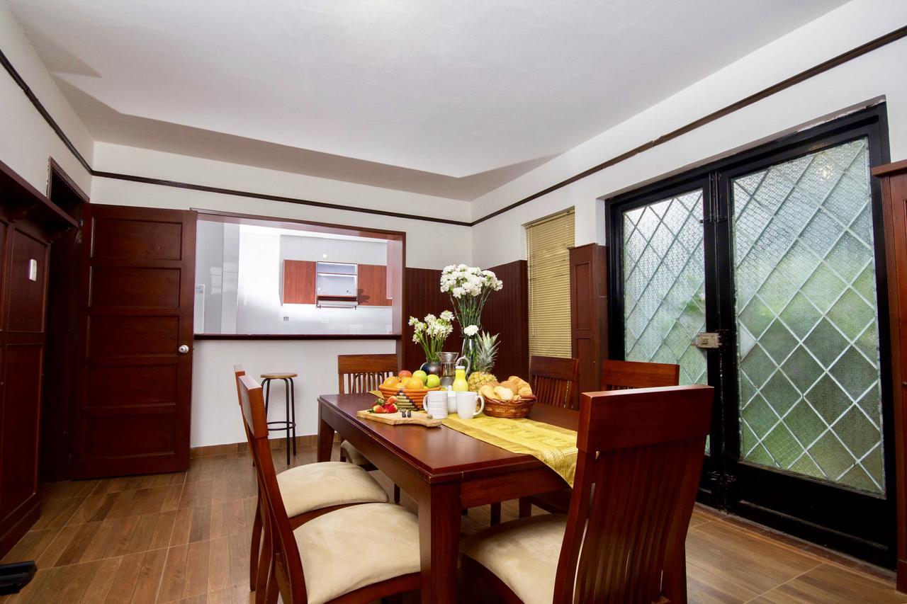 House For Groups - The Hostel Project Bogota Bagian luar foto